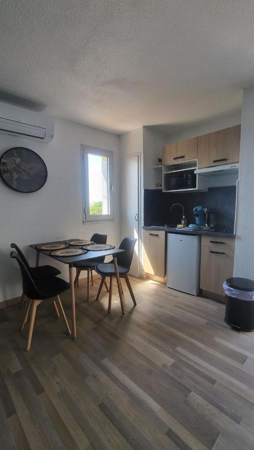 Apartment Vu Mer, Refait A Neuf, Spacieux, Agreable, Reactif *